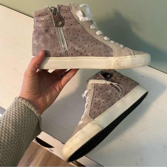 Vintage Havana High-Top Sneakers with Star Studded Accents Silver - Picture 6 of 6